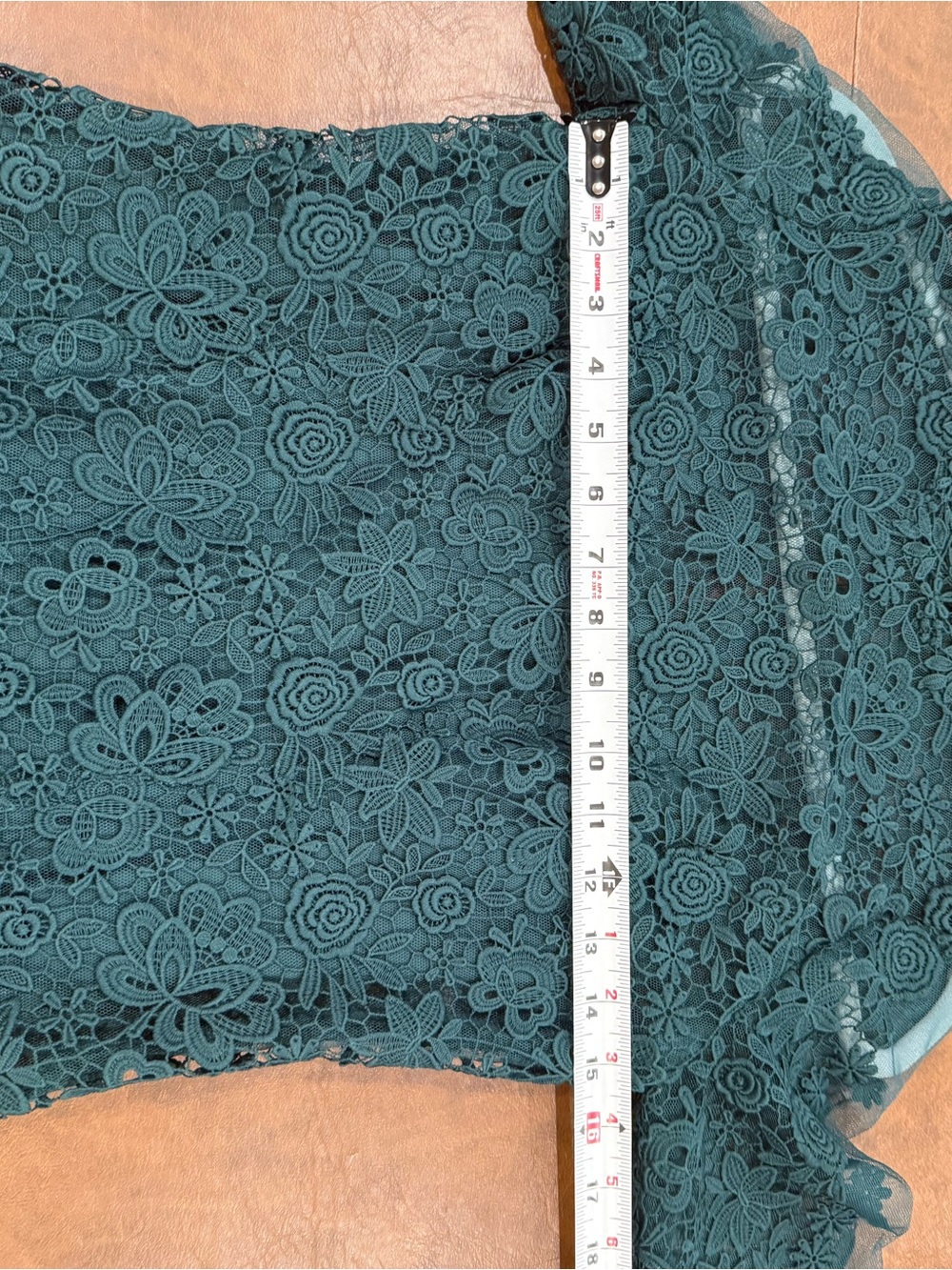 Teri Jon Rickie Freeman Lace Tiered Long-Sleeve Formal Dress Deep Green Size 2 - Picture 5 of 14